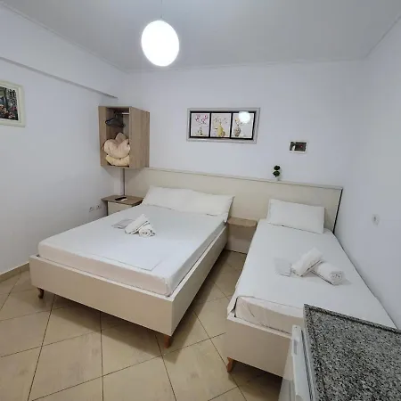 Amber Apartment *