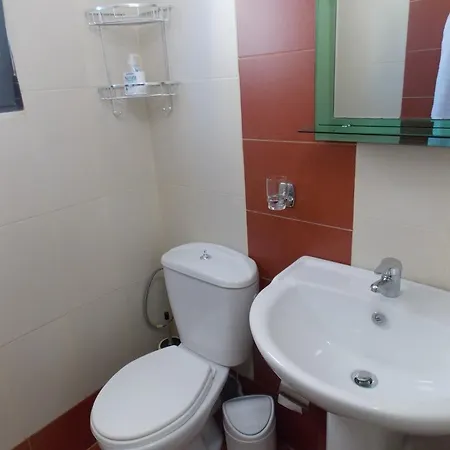Amber Apartment *